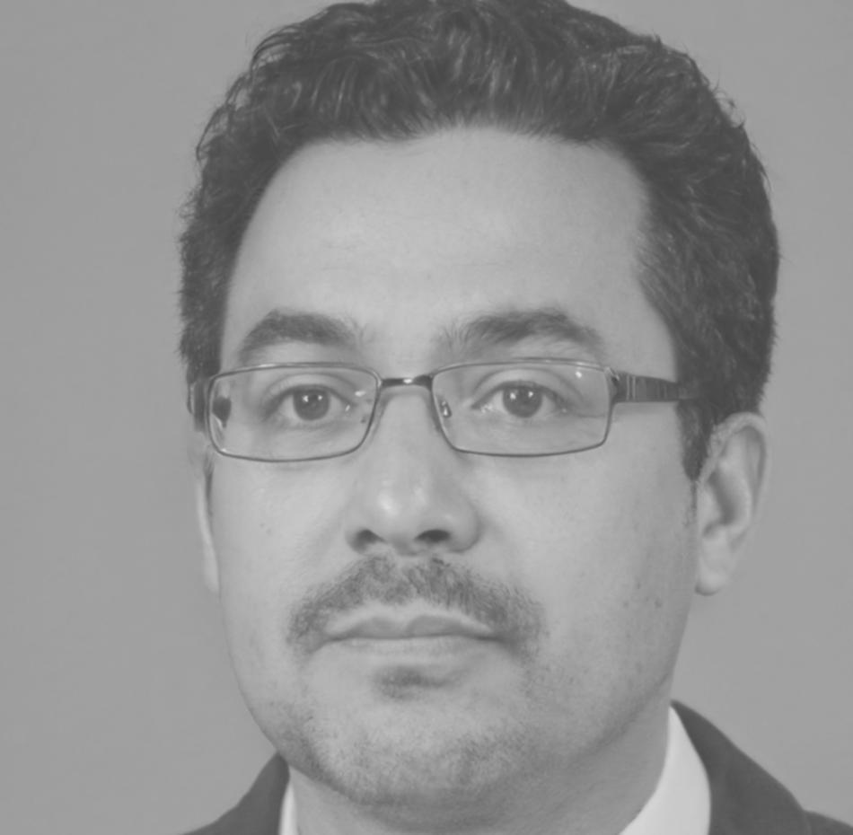 Богдан Ткачук — викладач курсу системного конфігурування